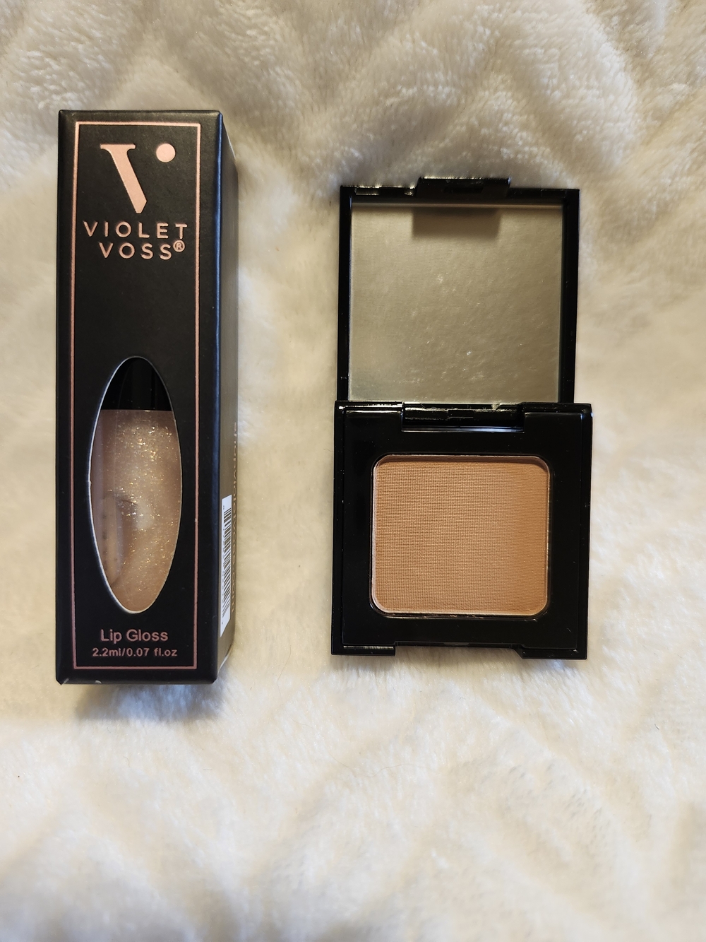 Violet Voss Lip Gloss & R U Kitten Me Shadow In Shimmery Champagne